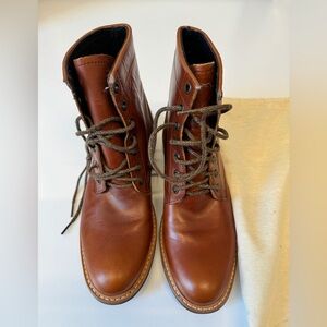 Nisolo brand new All-Weather Amalia Boot, never worn outside, size 8.5